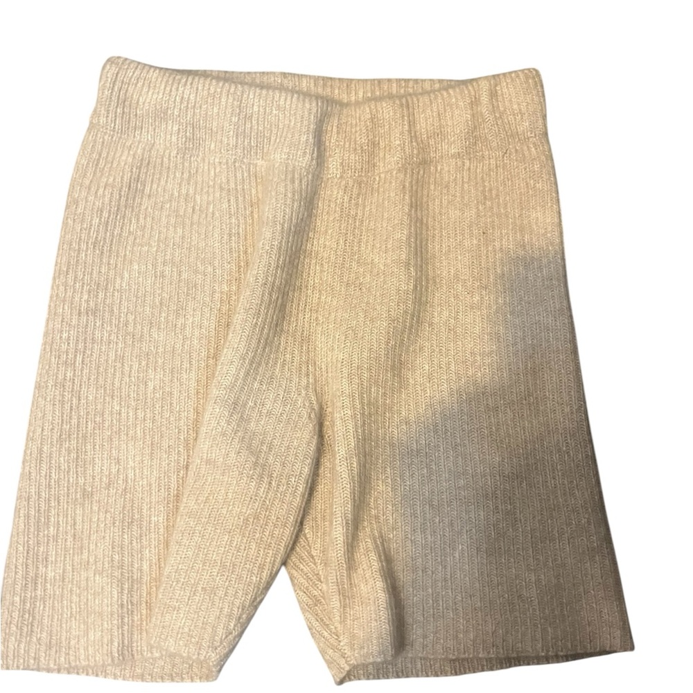 The Elder Statesman Cream Ribbed Knit Bike Shorts